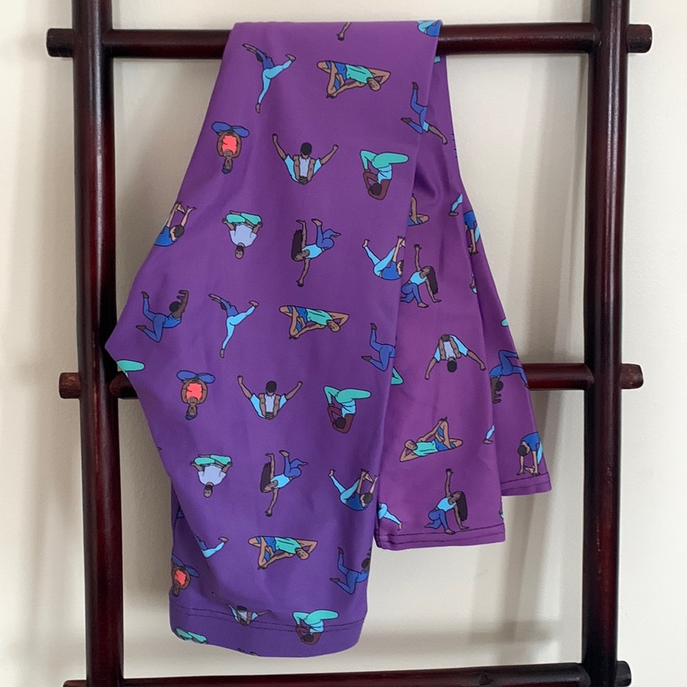 Philadelphia printworks sz S yoga leggings “embodied”